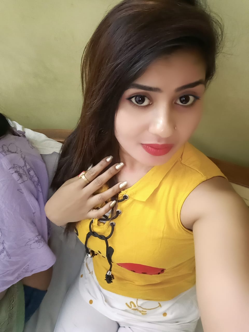 Call girl in Chandvad 