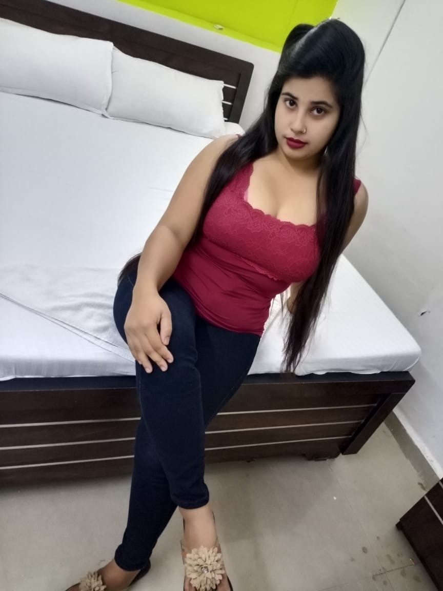 Call girls in Madipur 