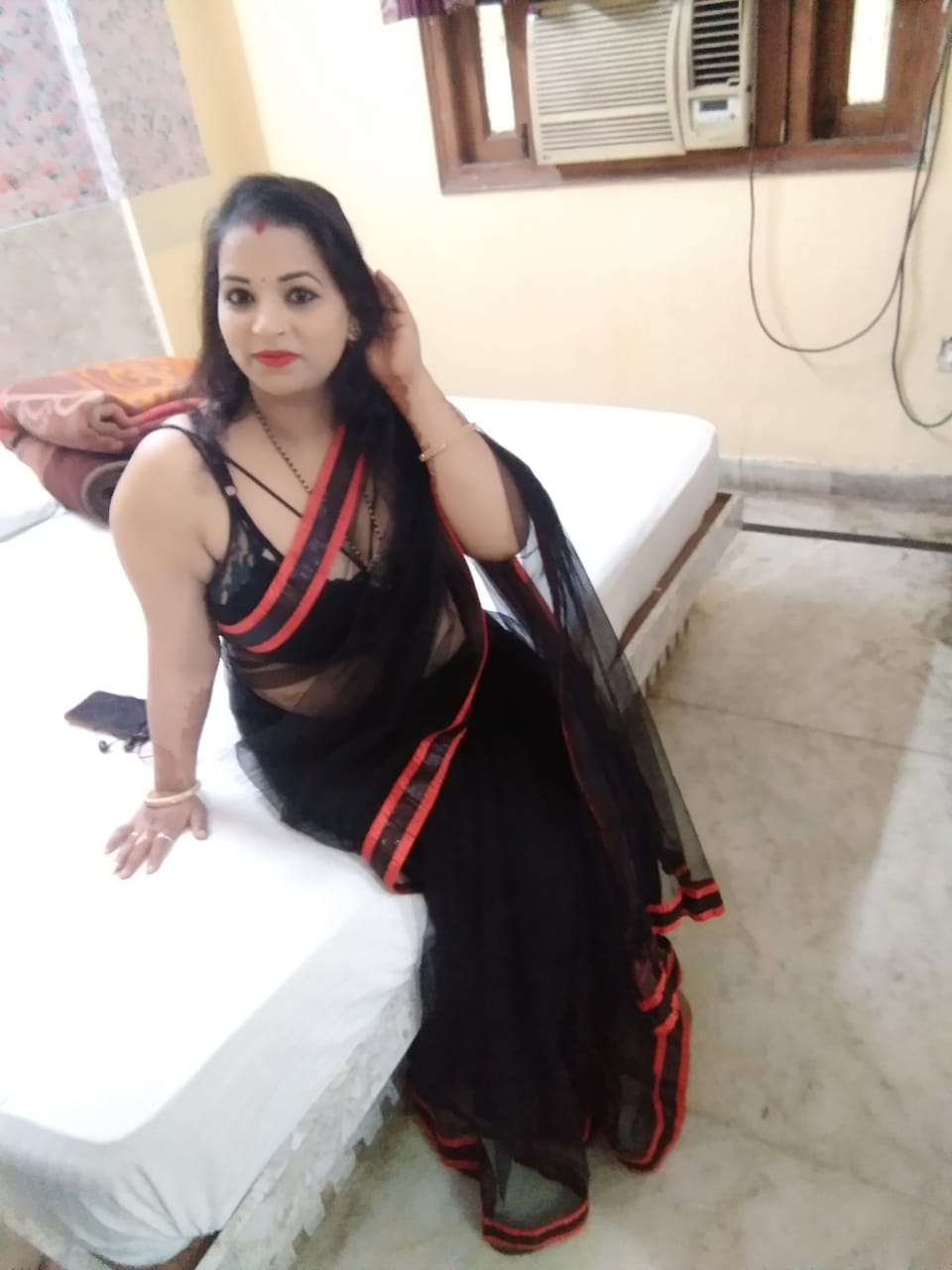 Call girl in Trimbakeshwar 