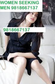 Call girls in East Of Kailash